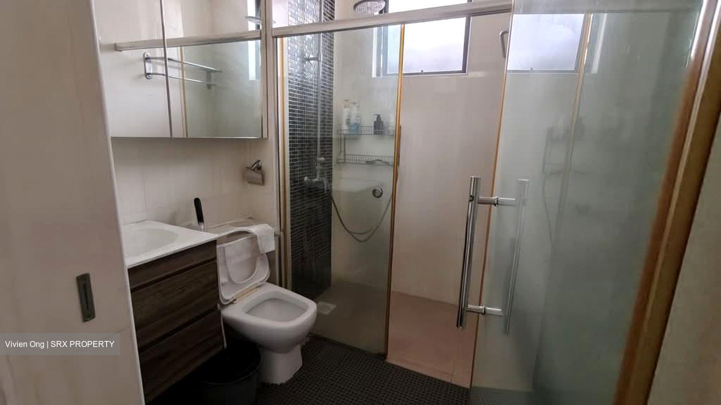 Haig Road (D15), Terrace #584500581